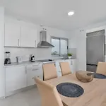 Iris Tropical